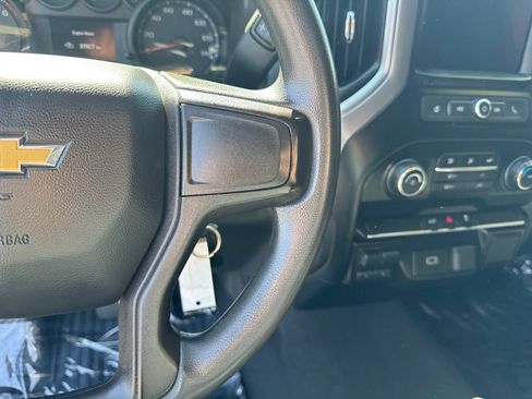 Used 2020 Chevrolet Silverado 1500 Custom w/ Custom Value Package AWD/4WD image 24