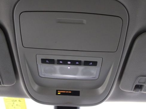 Used 2022 Chevrolet Colorado Z71 image 42