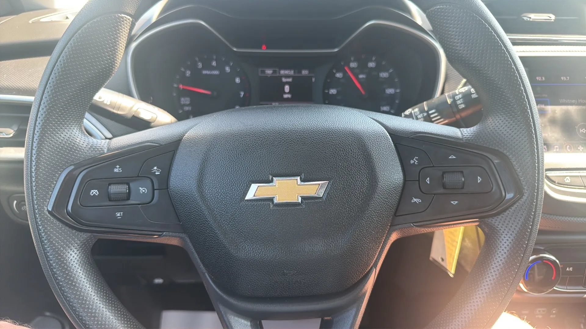 Used 2021 Chevrolet TrailBlazer LS AWD/4WD image 12