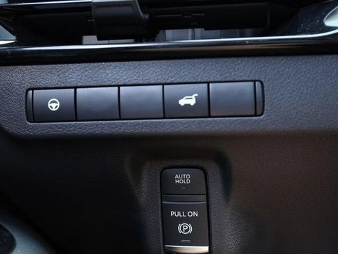 Certified 2025 Nissan Murano SV AWD/4WD image 19