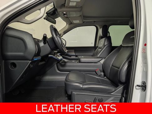 Certified 2025 Ford Expedition Max Platinum AWD/4WD image 8