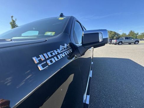 New 2026 Chevrolet Silverado 1500 High Country w/ Technology Package AWD/4WD image 33
