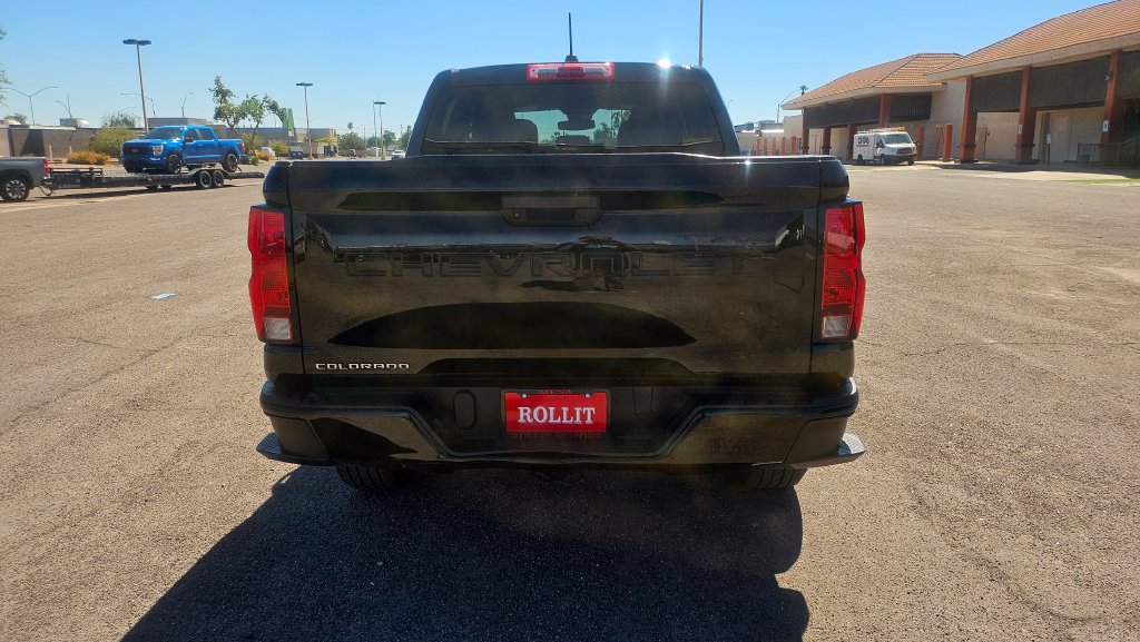 Used 2023 Chevrolet Colorado W/T RWD image 10