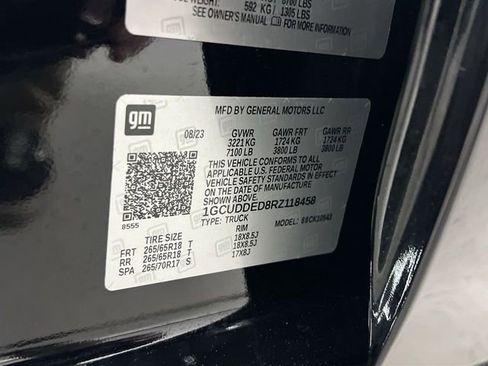 Certified 2024 Chevrolet Silverado 1500 LT w/ Z71 Off-Road Package image 33