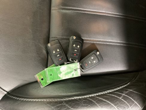 Used 2014 Buick Regal image 27