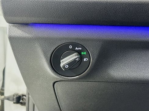 Used 2020 Volkswagen Jetta GLI Autobahn image 11