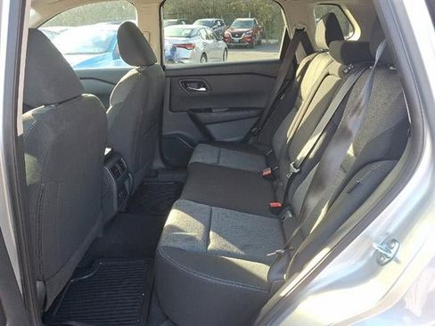 Used 2024 Nissan Rogue SV image 41