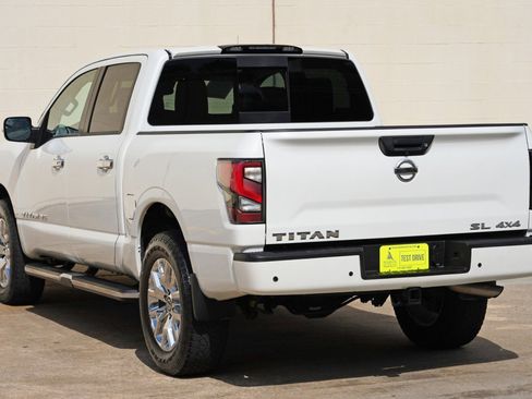 Used 2020 Nissan Titan SL w/ Protection Package 1 AWD/4WD image 49
