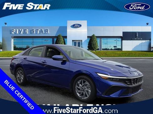 Used 2025 Hyundai Elantra Hybrid FWD image 1