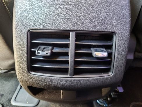 Used 2014 Ford Edge Sport w/ Driver Entry Package image 21