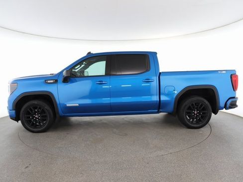 Used 2022 GMC Sierra 1500 Elevation w/ Preferred Package image 6
