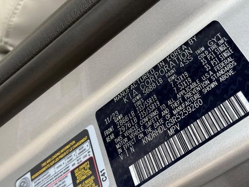 Used 2024 Kia Sorento EX image 28