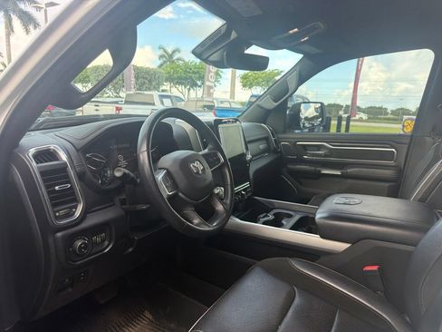 Used 2023 RAM 1500 Laramie AWD/4WD image 11