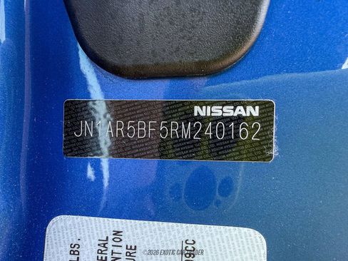 Used 2024 Nissan GT-R AWD/4WD image 59