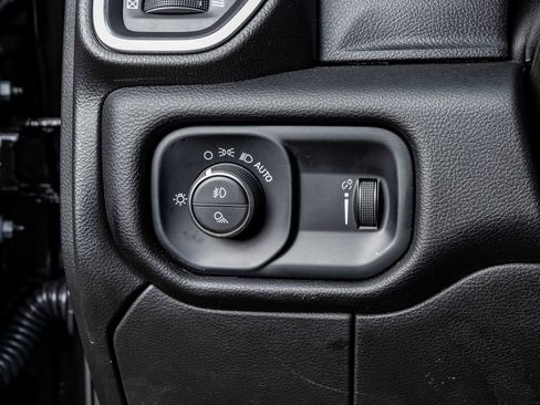 Used 2025 RAM 3500 Big Horn image 21