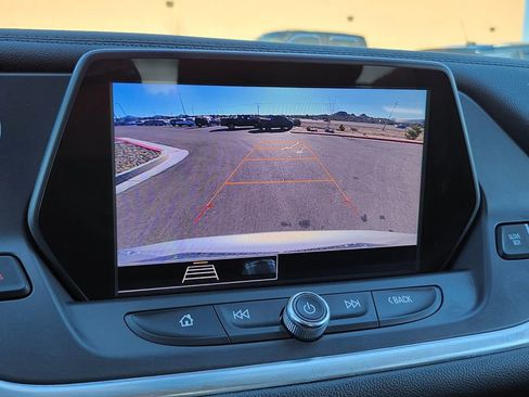 Used 2021 Chevrolet Blazer LT image 18