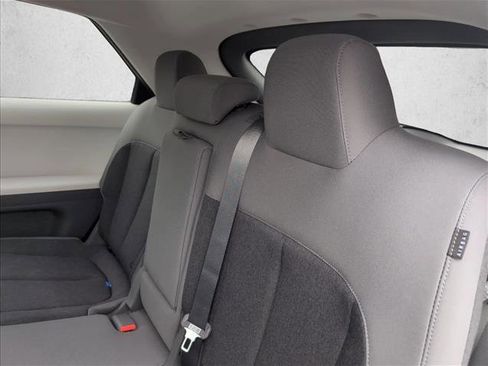 New 2026 Hyundai Ioniq 5 SE image 17