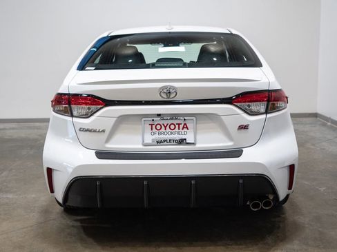 Used 2023 Toyota Corolla SE image 8