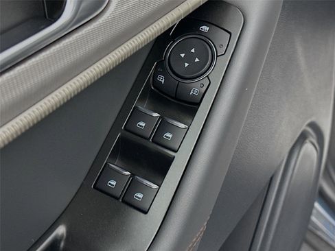 New 2026 Ford Explorer Active w/ Active Comfort Package image 20