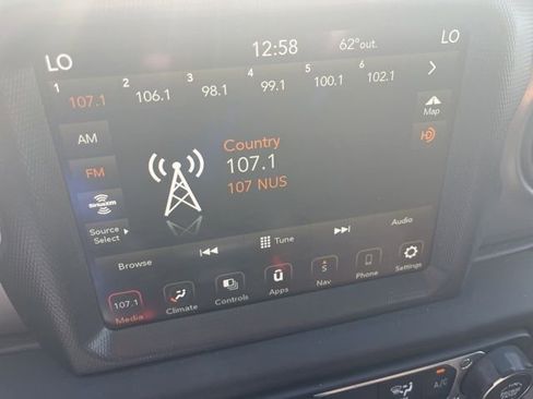 Used 2023 Jeep Wrangler Sport S image 18