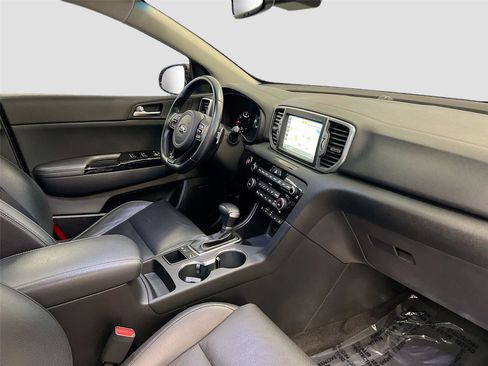 Used 2017 Kia Sportage SX FWD image 29