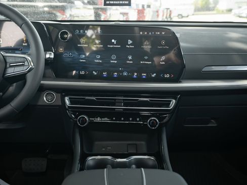 New 2026 Chevrolet Traverse LT w/ Driver Confidence Package image 26