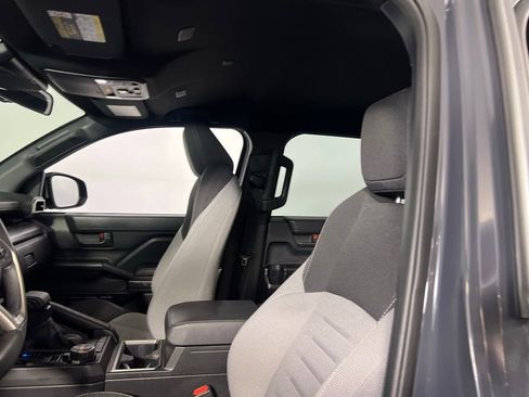 Used 2025 Toyota 4Runner TRD Off-Road image 20