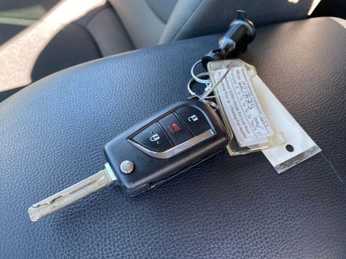 Used 2025 Toyota RAV4 LE image 22