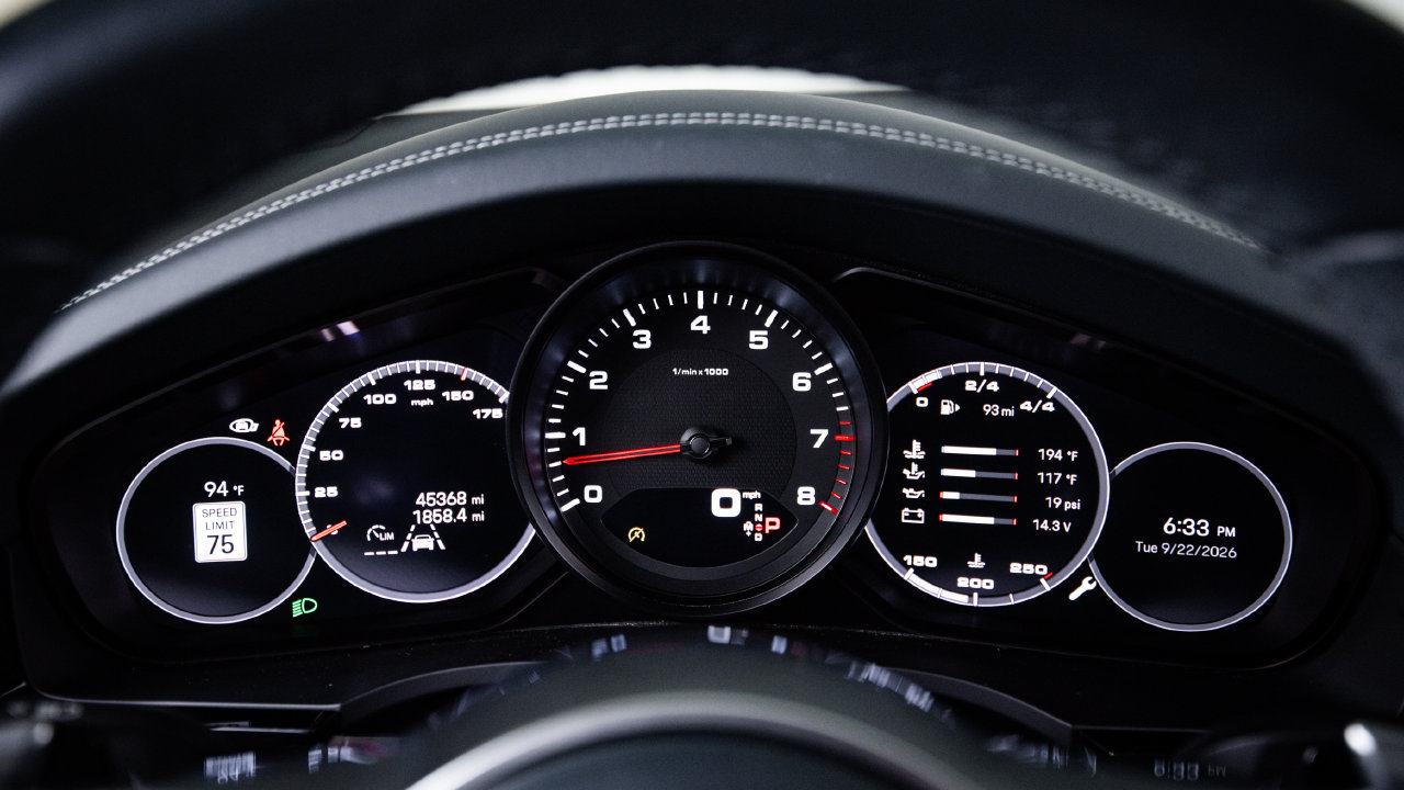 Certified 2022 Porsche Cayenne Coupe AWD/4WD image 15