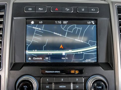 Used 2019 Ford F250 Platinum w/ Platinum Ultimate Package image 20