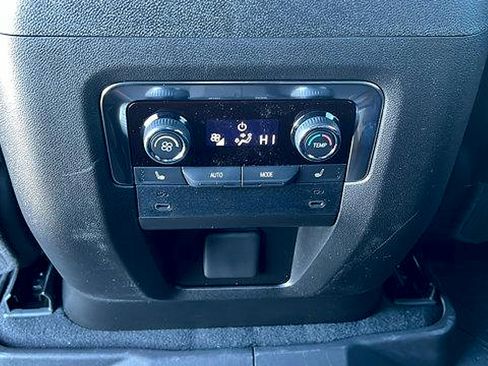 New 2026 Chevrolet Suburban Premier w/ Sun And Tow Package image 18