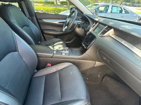Used 2021 INFINITI QX50 Essential w/ Convenience Package FWD image 24