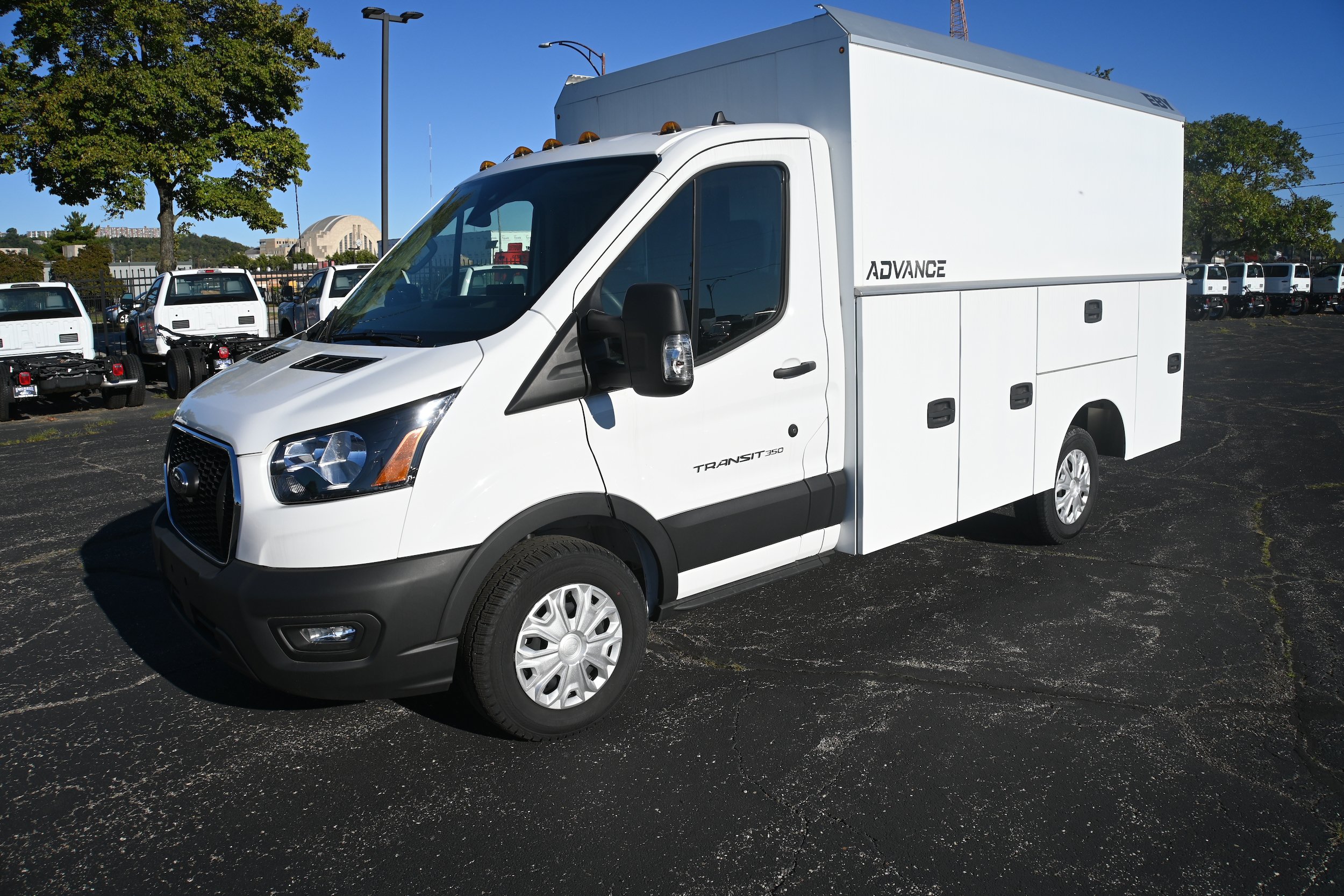 Used 2025 Ford Transit 350 w/ Exterior Upgrade Package RWD image 1