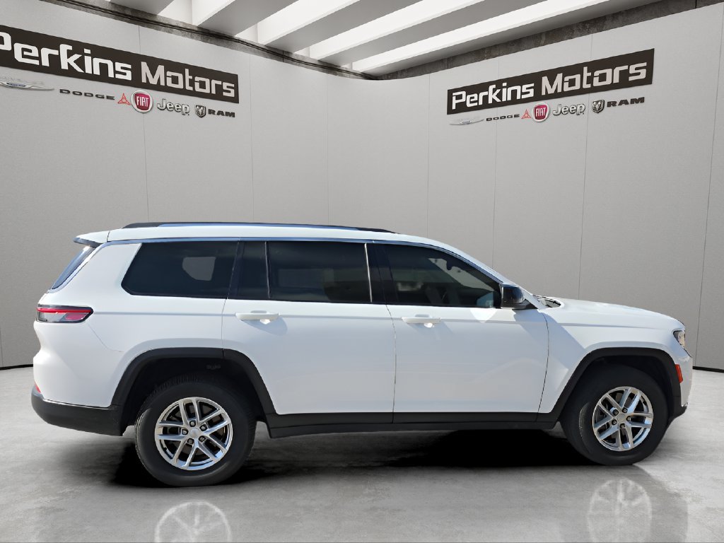 Used 2021 Jeep Grand Cherokee L Laredo w/ Luxury Tech Group I AWD/4WD image 8