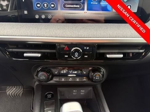 Certified 2026 Nissan Kicks SV w/ SV Premium Package AWD/4WD image 18