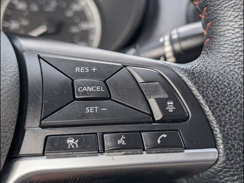 Used 2025 Nissan Versa SR w/ Trunk Package FWD image 15