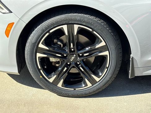 Used 2022 Kia K5 GT-Line w/ GT-Line FWD Premium Package image 12