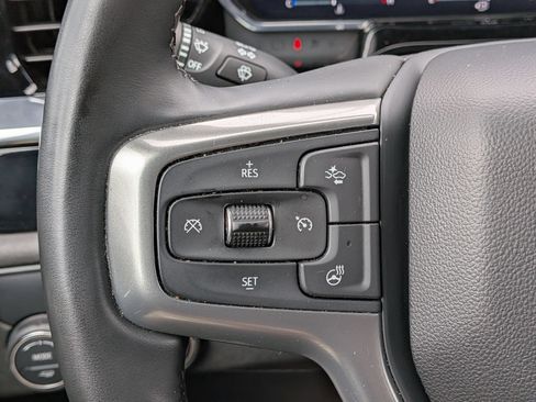 Used 2025 Chevrolet Silverado 1500 LT RWD image 19