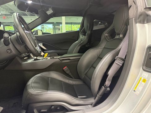 Used 2016 Chevrolet Corvette Z06 w/ 3LZ Preferred Equipment Group image 34