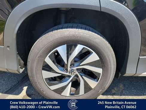 Certified 2025 Volkswagen Tiguan S AWD/4WD image 19