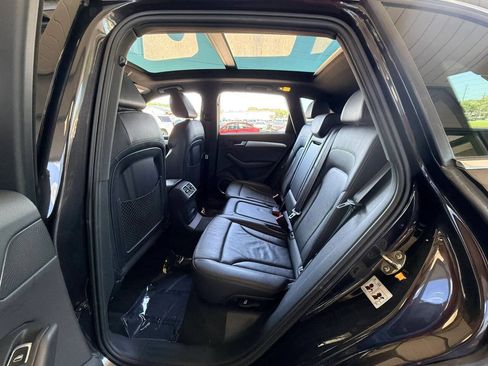 Used 2017 Audi Q5 2.0T Premium Plus w/ Technology Package AWD/4WD image 25