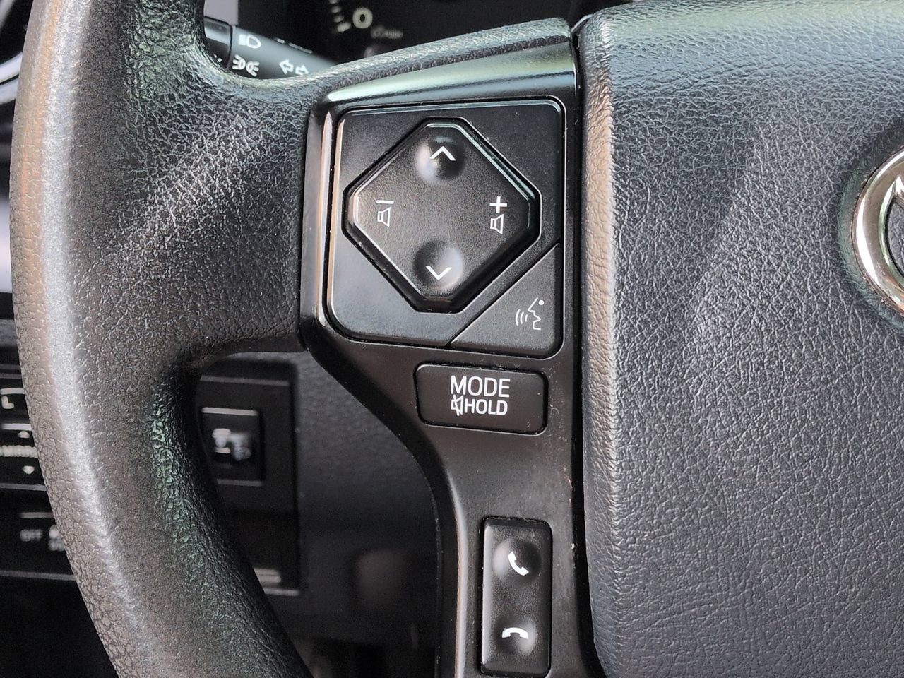 Used 2018 Toyota Tundra SR RWD image 23