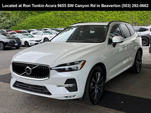 Used 2022 Volvo XC60 B5 Momentum w/ Advanced Package AWD/4WD image 4