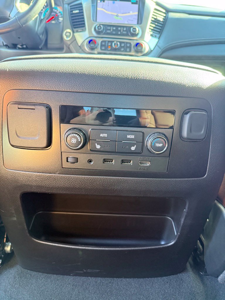 Used 2019 Chevrolet Tahoe Premier w/ Premier Plus Edition AWD/4WD image 13
