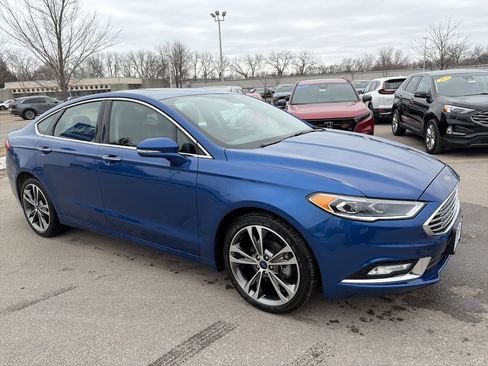 Used 2017 Ford Fusion Titanium image 3