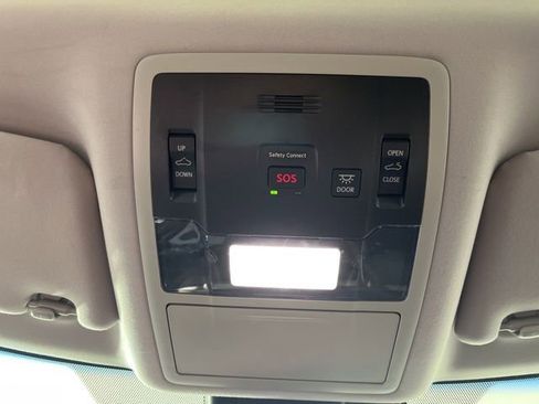 Used 2019 Lexus RX 450hL Luxury image 37