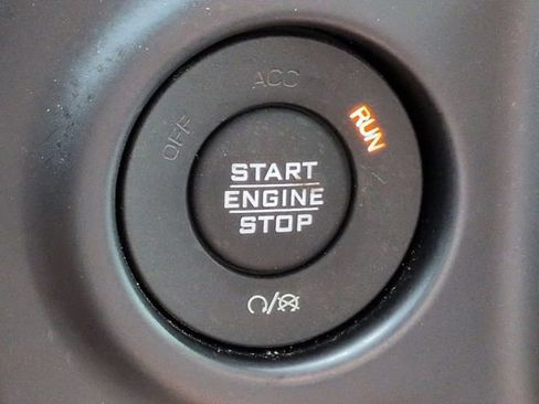 Used 2019 Jeep Wrangler Unlimited Rubicon AWD/4WD image 28