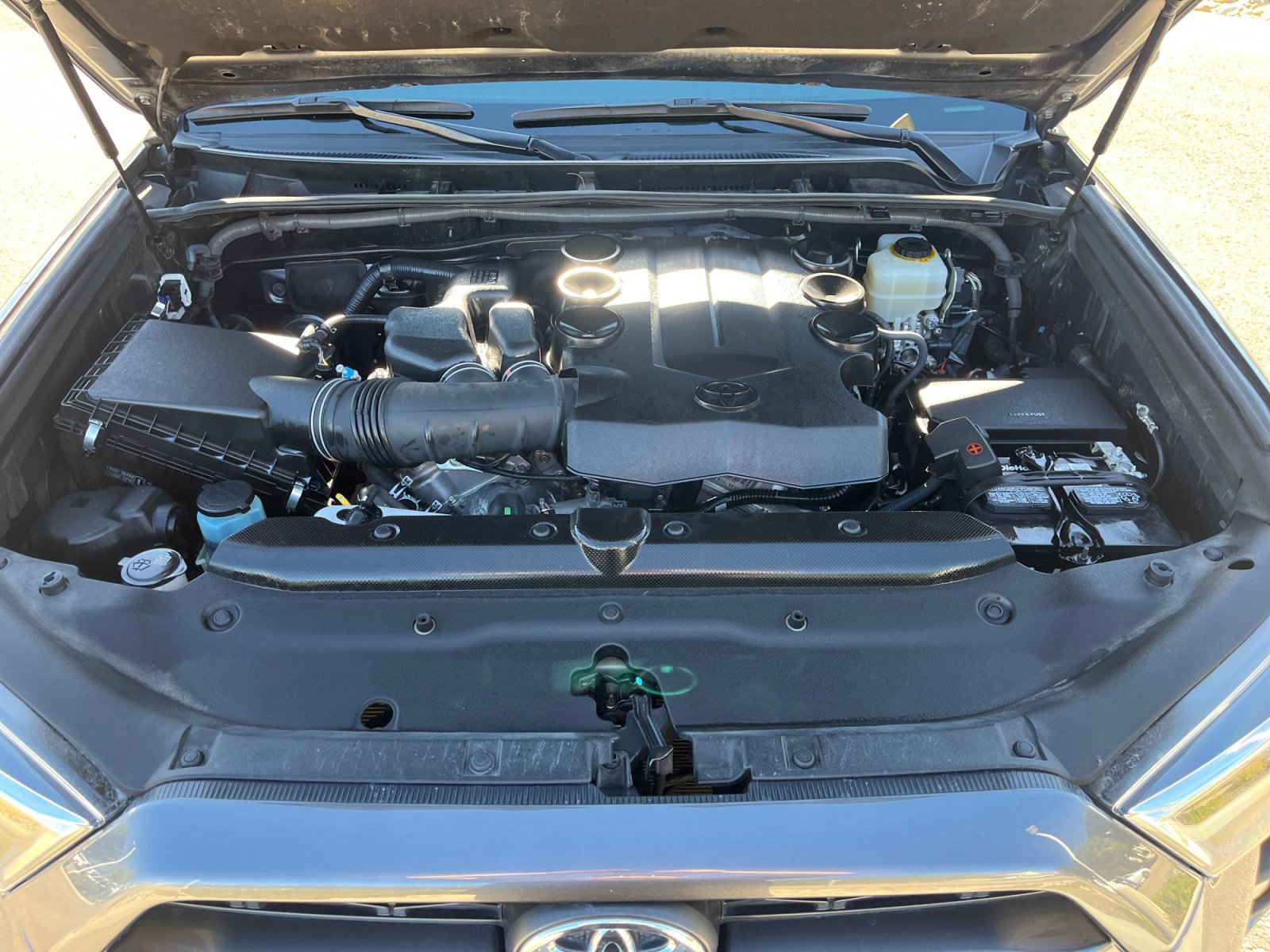 Used 2016 Toyota 4Runner SR5 AWD/4WD image 21