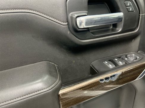 Used 2020 Chevrolet Silverado 1500 LT image 19