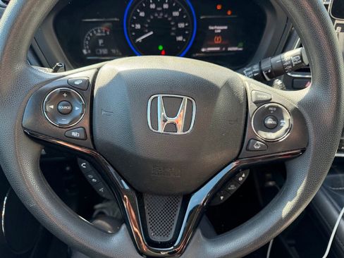 Certified 2022 Honda HR-V EX image 15